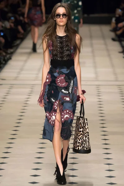Look 23